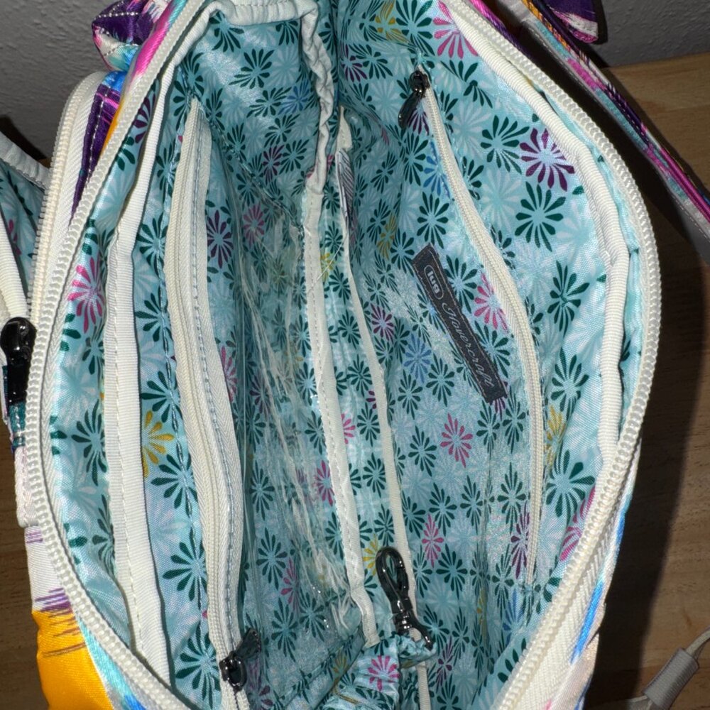 Lug Hovercraft Sling Bag in Heart Ikat Multi NWT - Picture 8 of 10